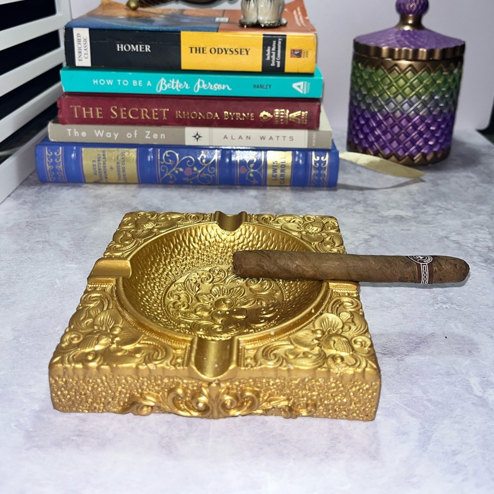 Vintage Luxury Ash Tray
